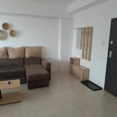 Lucia, La 10 M De Plaja, Superba Spre Mare Apartment Navodari